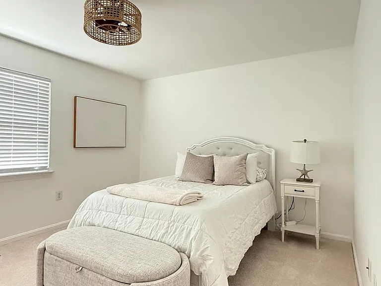 5934 Mayflower Ct — Photo 14