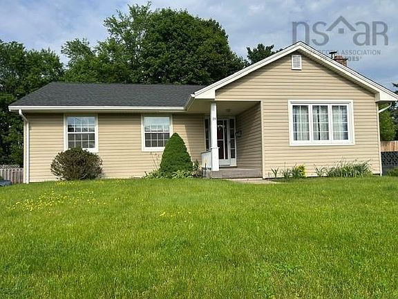 2nd image of 29 Hayward Ct