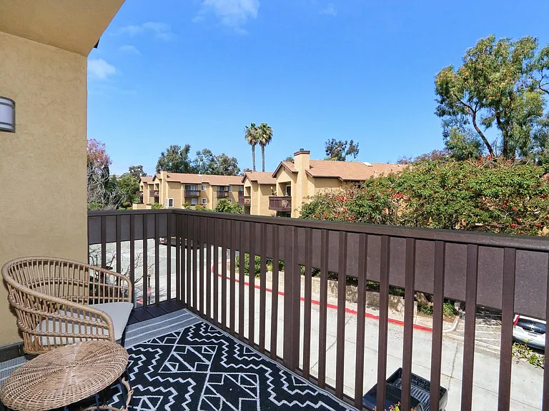 1680 N Coast Hwy — Photo 15