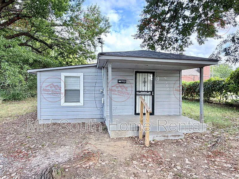 2 bed, 1.0 bath, 696 sqft, $995 — Photo 2