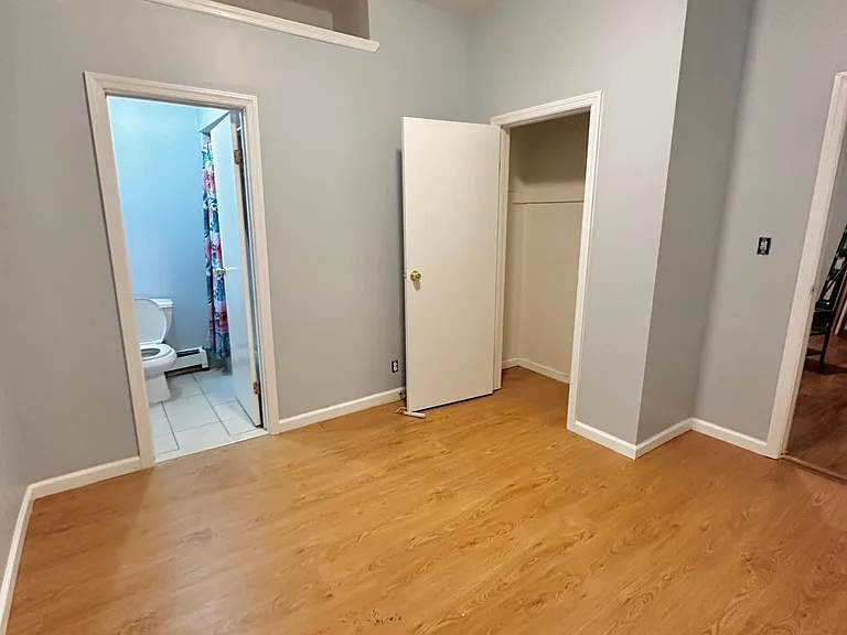 116 Garside St #1F — Photo 7