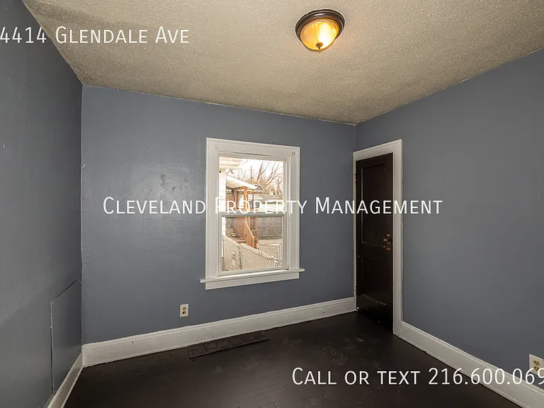 14414 Glendale Ave — Photo 15