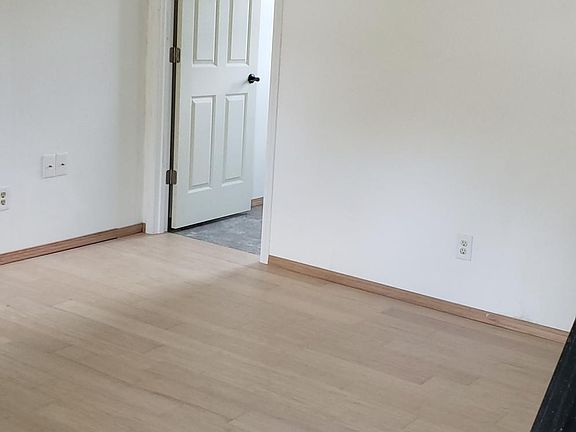 Downstairs Room (Den / Family Room / Office)