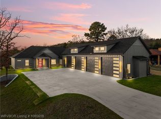 803 Rockside Dr, Greenwood, AR 72936