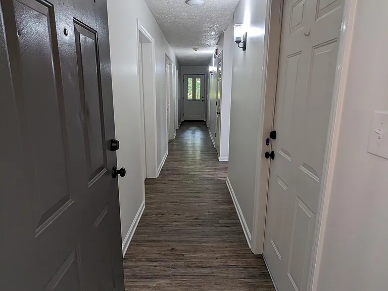 1425 College Heights Rd #205 — Photo 4