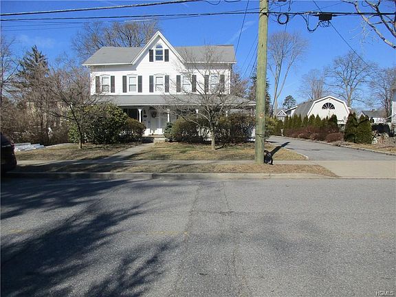 2nd image of 143 Moore Ave #1