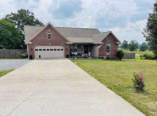 71 Dees Ct, Cadiz, KY 42211