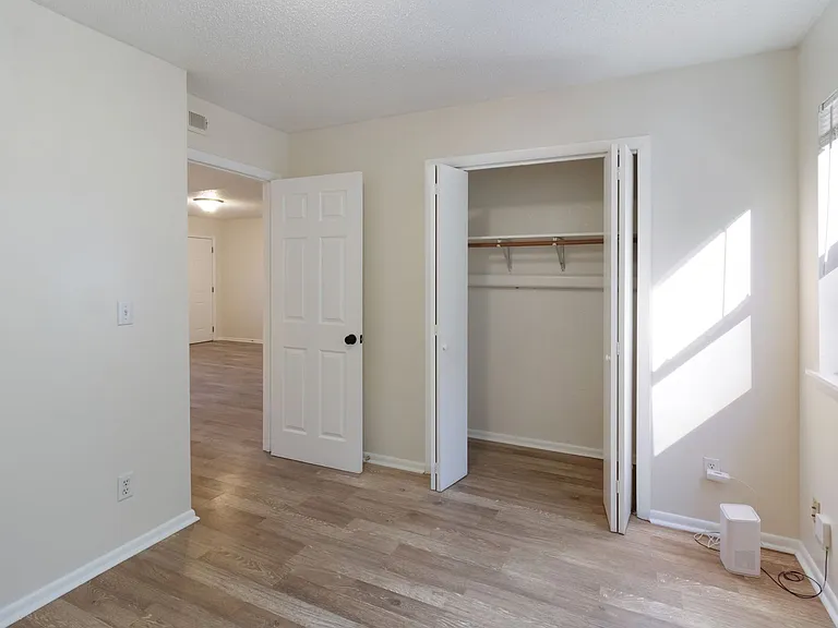 100 Bearwood Dr — Photo 12