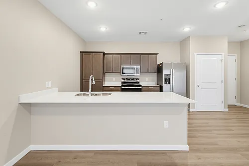 1807 Palace Dr Photo 1