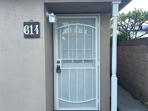 4th image of 614 15th St