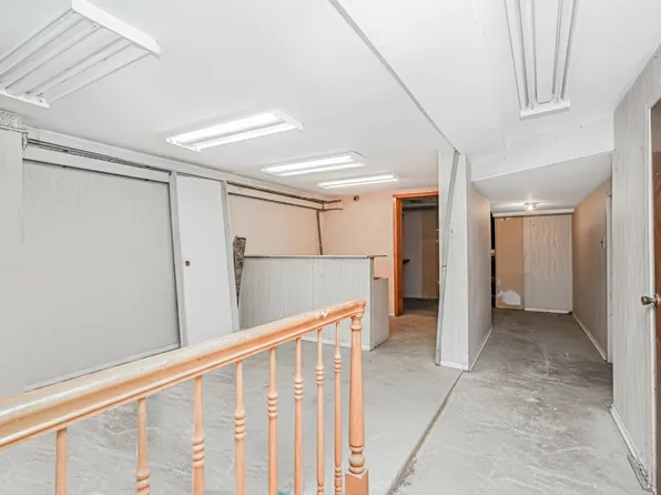 1740 East 13th Street image 23 of 24