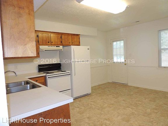 5th image of 103 Water Gate Dr #A