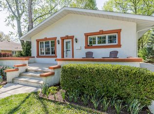 909 W Clark St, Champaign, IL 61821