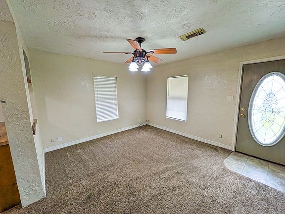 4th image of 3801 Stuart Ave