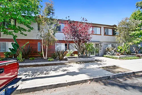 359 Obispo Ave. Photo 1