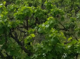 E Peltier Rd, Acampo, CA 95220