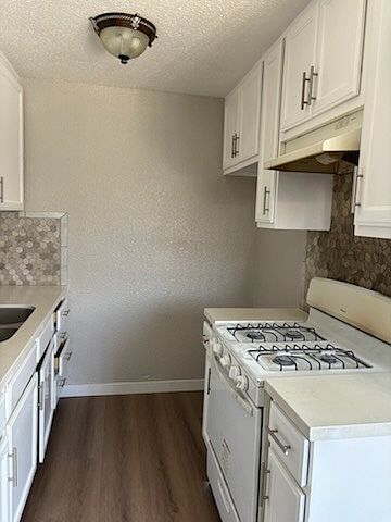 1st image of 1767 W Sumac Ln #Q