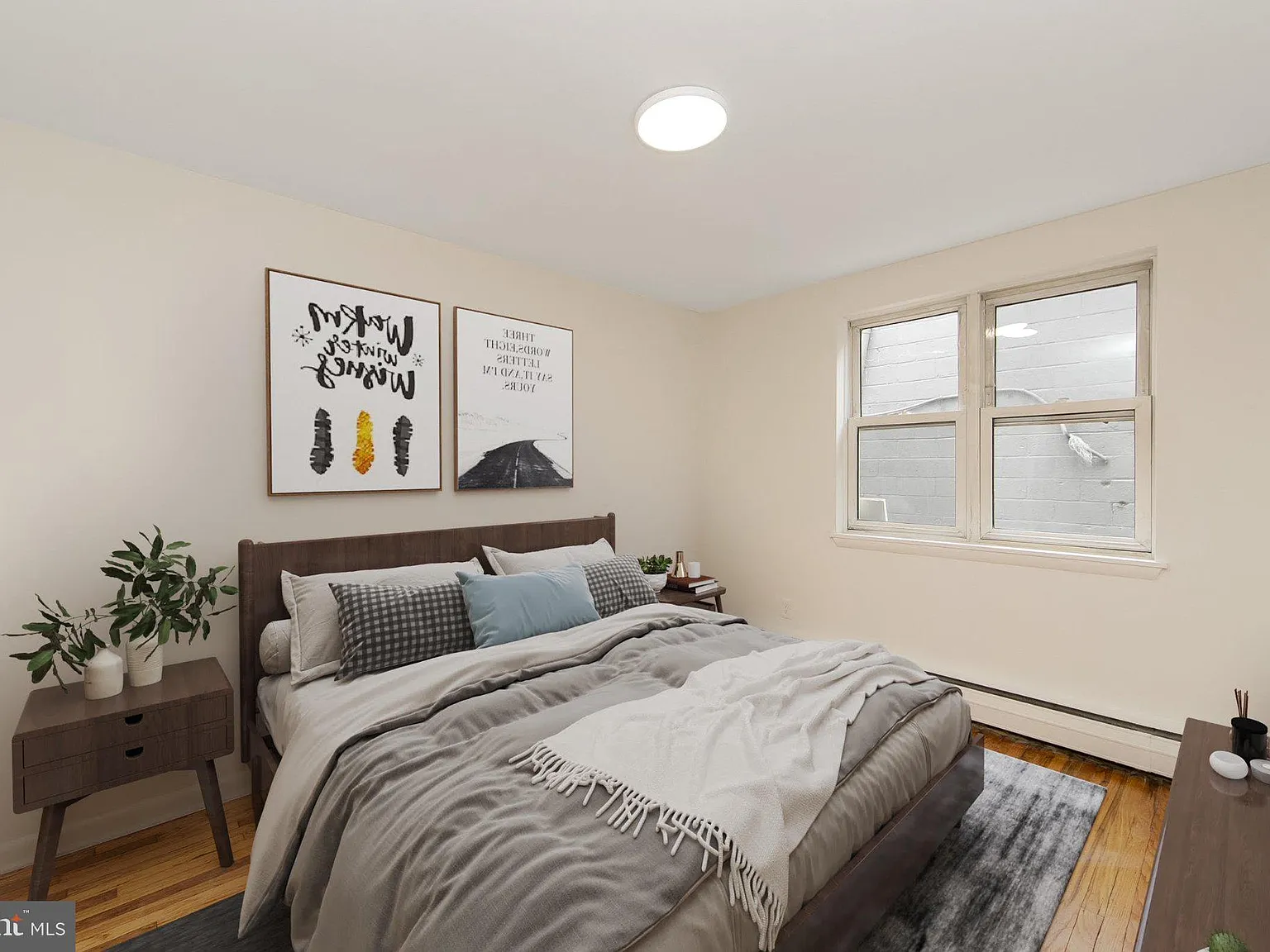 2 bed, 1.0 bath, 1000 sqft, $2,100 — Photo 4