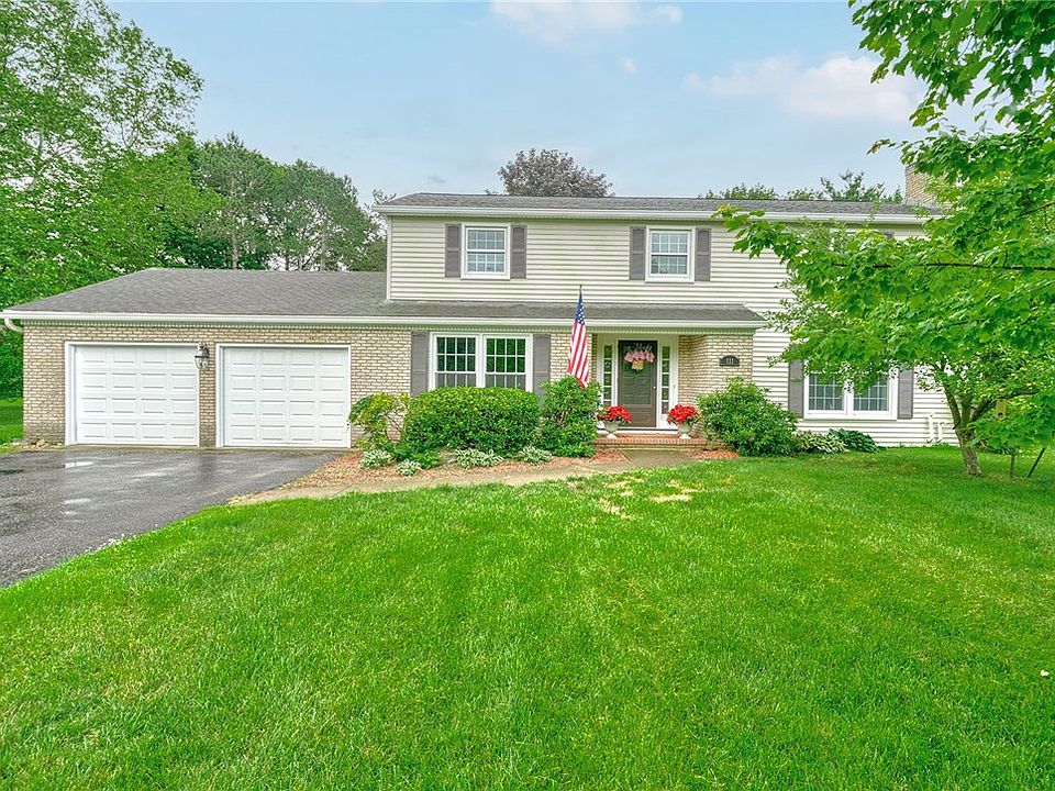 1st image of 111 Knickerbocker Rd