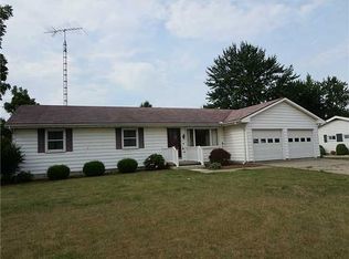 312 E Morenci St, Lyons, OH 43533