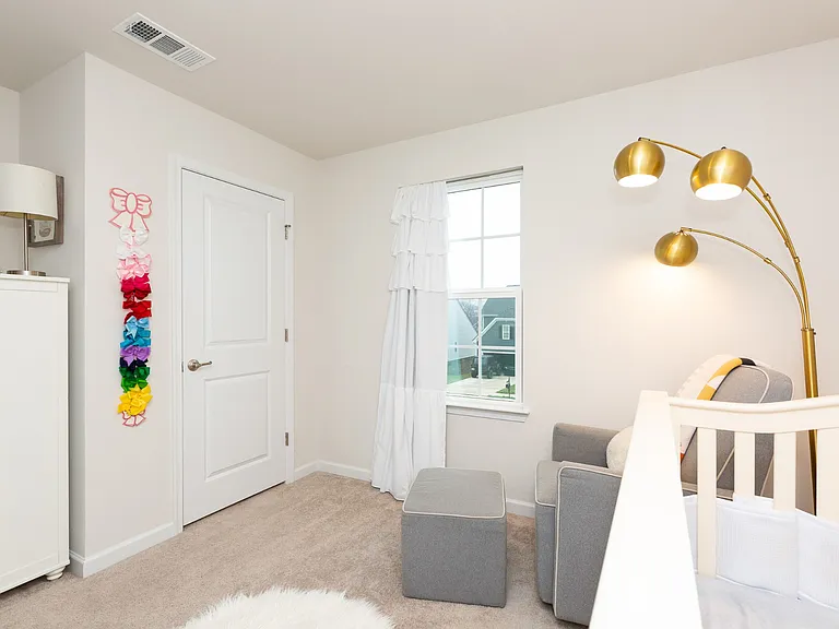 2106 Morton Dr — Photo 15