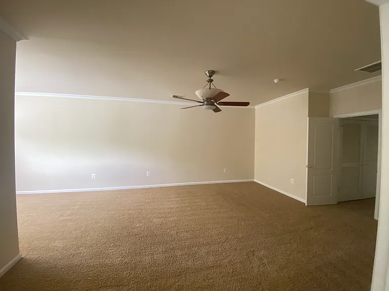 6869 Rolling Creek Way — Photo 28