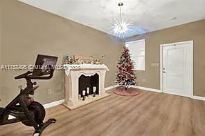 4 bed, 2.5 bath, 1820 sqft, $2,950 — Photo 4