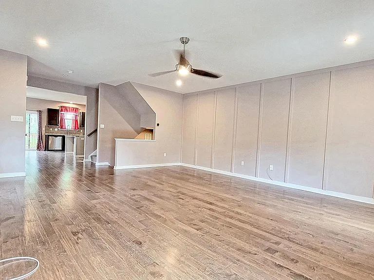 1940 Walmart Way — Photo 14