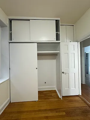 Rented by Waverly Realty Associates | media 9