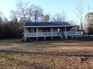 157 Sabastian Ln, Mount Olive, NC 28365