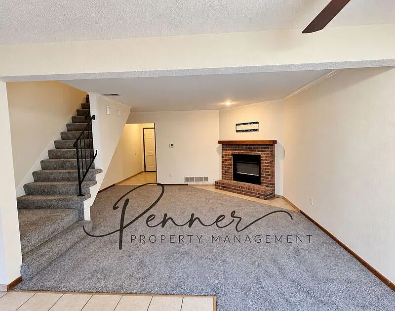 2 bed, 1.5 bath, 1130 sqft, $1,395 — Photo 4