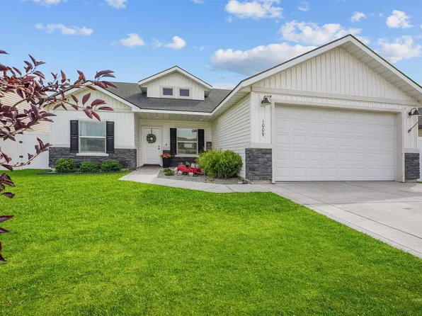 1009 Magnolia St, Burley, ID 83318