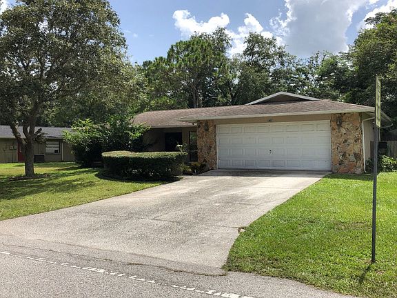 2nd image of 4749 Parkway Blvd