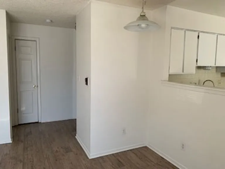 726 Delaware Ave #A — Photo 19