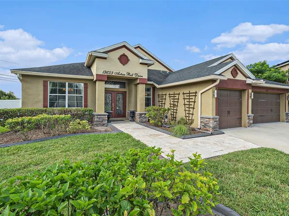 13623 Artesa Bell Dr, Riverview, FL 33579