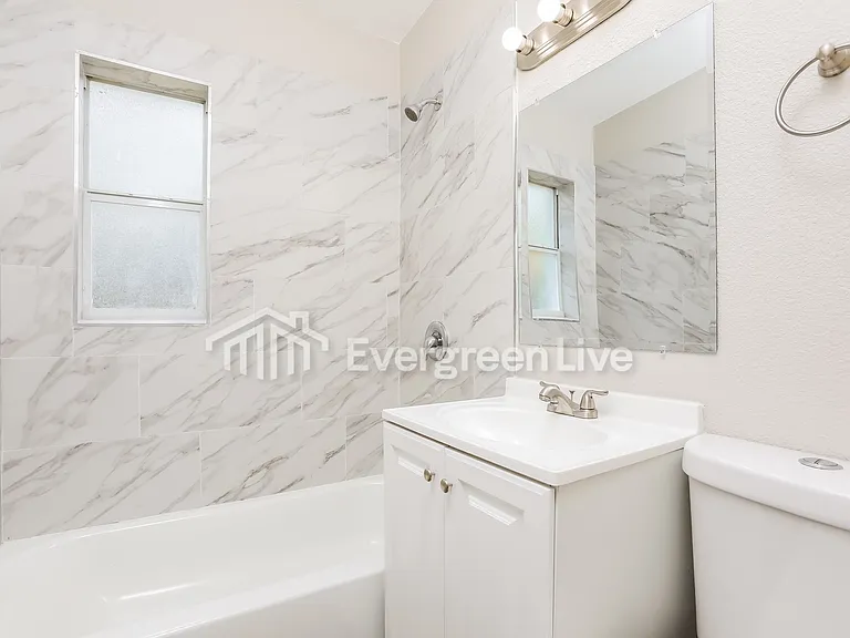 918 Hacienda Ct — Photo 16