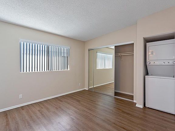 3rd image of 1721 E Pine Ave #5