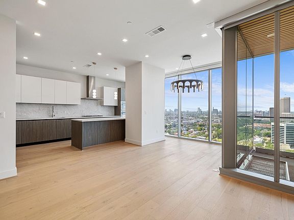 4th image of 1711 Allen Pkwy #2202