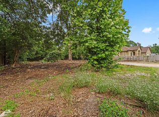 1615 Gilmore St, Conroe, TX 77301