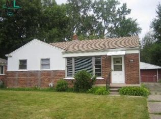 24221 Ridgedale St, Oak Park, MI 48237