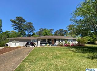626 Tabor Rd, Gadsden, AL 35904