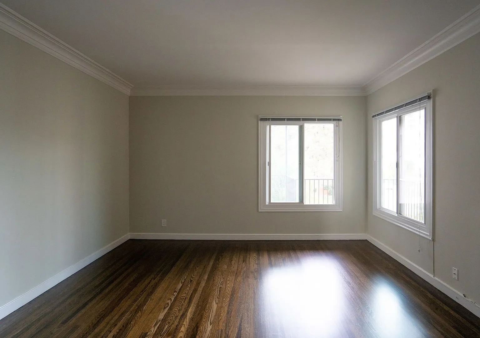 103 to 109 Dartmouth Rd. — Photo 3
