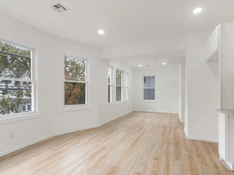 815 S 12th St #2 — Photo 12