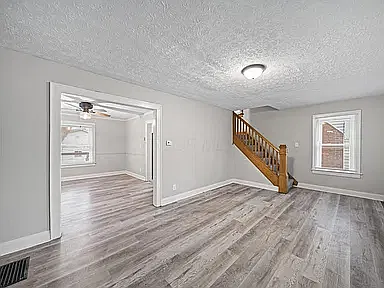 3 bed, 1144 sqft, $1,500 — Photo 2
