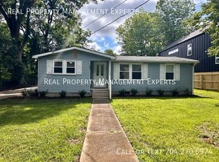 3045 Reid Ave, Charlotte, NC 28208