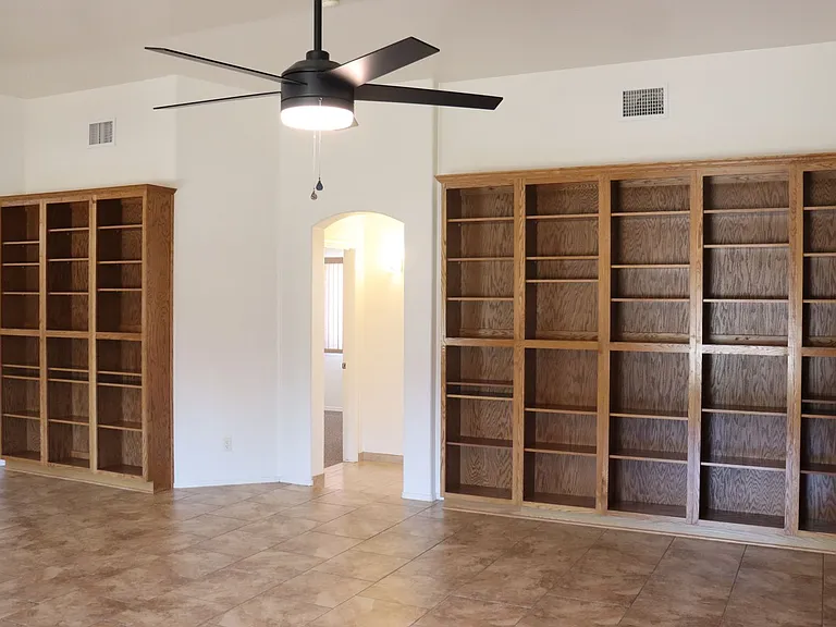 5379 Almosa St — Photo 6