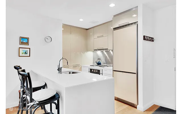 Rented by Douglas Elliman | media 3