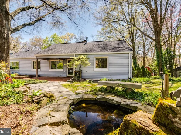 4017 Colonial Ave, Alexandria, VA 22309