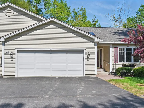 40 Camden Court #40, Bangor, ME 04401