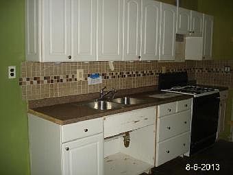 5th image of 55 Circle Dr N